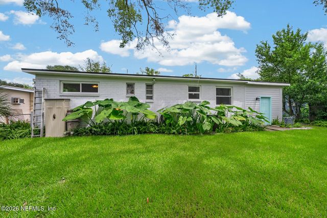 7220 HIELO Drive, Jacksonville, FL 32211