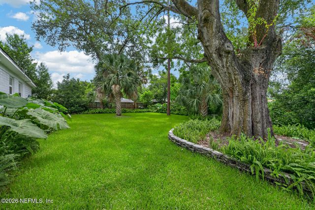 7220 HIELO Drive, Jacksonville, FL 32211