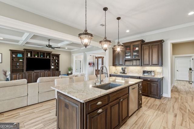 104 Cason Noah Drive, Kingsland, GA 31548