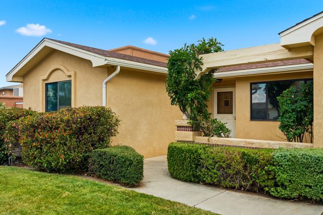 9513 Peralta Road NE, Albuquerque, NM 87109