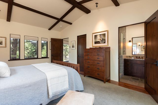 23126 Switchback Court, Bend, OR 97701