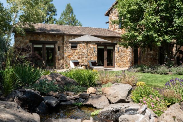 23126 Switchback Court, Bend, OR 97701