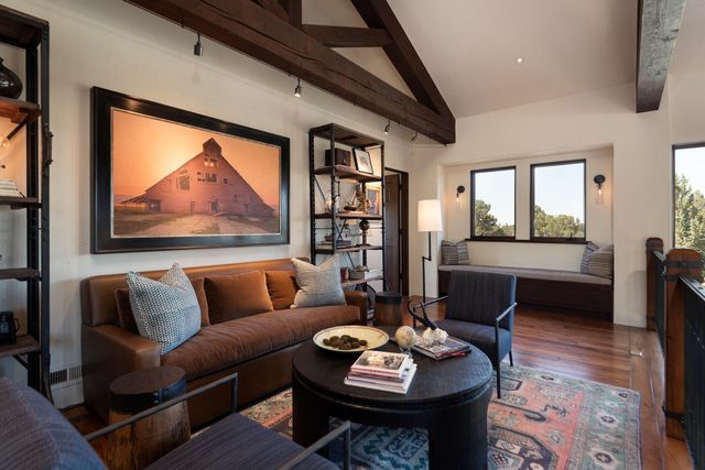 23126 Switchback Court, Bend, OR 97701