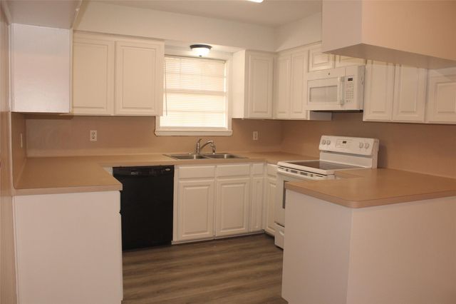 2545 County Road 769a, Brazoria, TX 77422