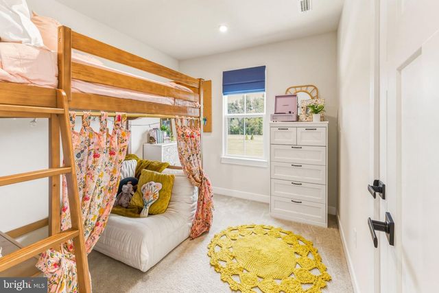 146 MERSEYSIDE DR, Swedesboro, NJ 08085