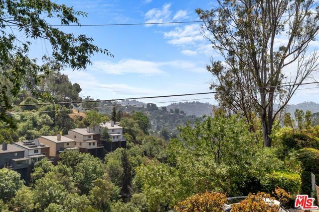 4608 Nob Hill Drive, Los Angeles, CA 90065