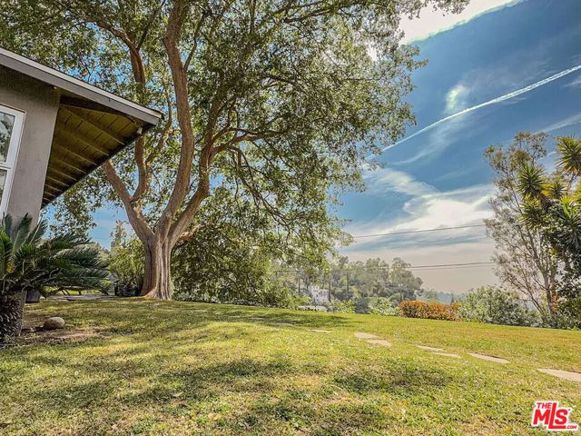 4608 Nob Hill Drive, Los Angeles, CA 90065