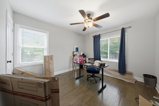 8559 S Phillips Avenue, Chicago, IL 60617