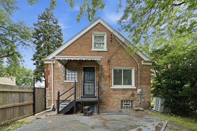 8559 S Phillips Avenue, Chicago, IL 60617