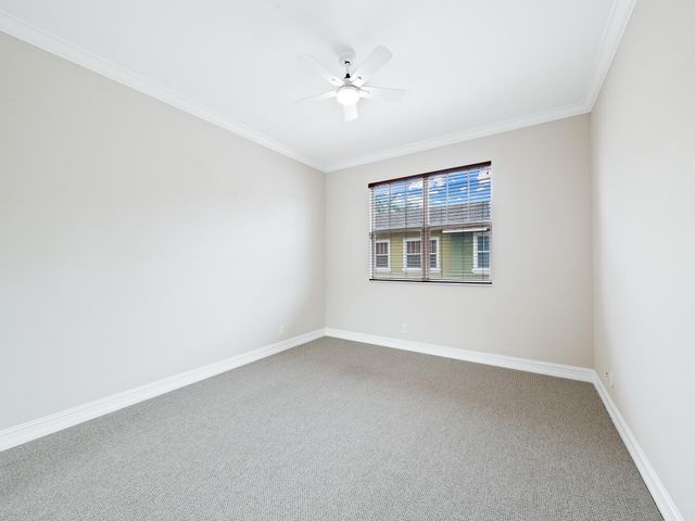 3434 NE 13th Avenue, Oakland Park, FL 33334