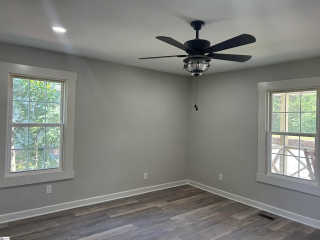 106 Washington Street, Clinton, SC 29325