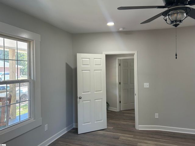 106 Washington Street, Clinton, SC 29325