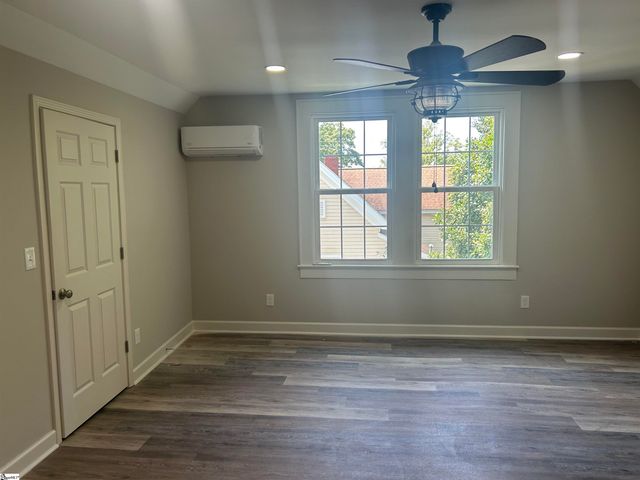 106 Washington Street, Clinton, SC 29325