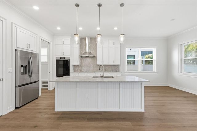 3809 71ST STREET N, St Petersburg, FL 33709