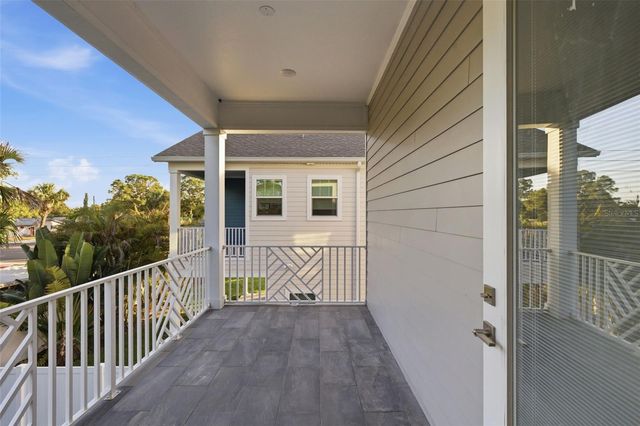 3809 71ST STREET N, St Petersburg, FL 33709