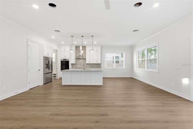 3809 71ST STREET N, St Petersburg, FL 33709