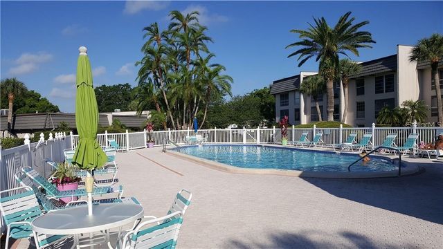 2103 CORDOVA GRN 2103, Seminole, FL 33777