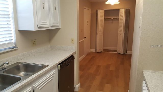 2103 CORDOVA GRN 2103, Seminole, FL 33777