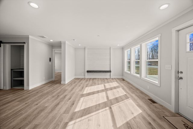 1620 Anna Maria Ln, Cookeville, TN 38501