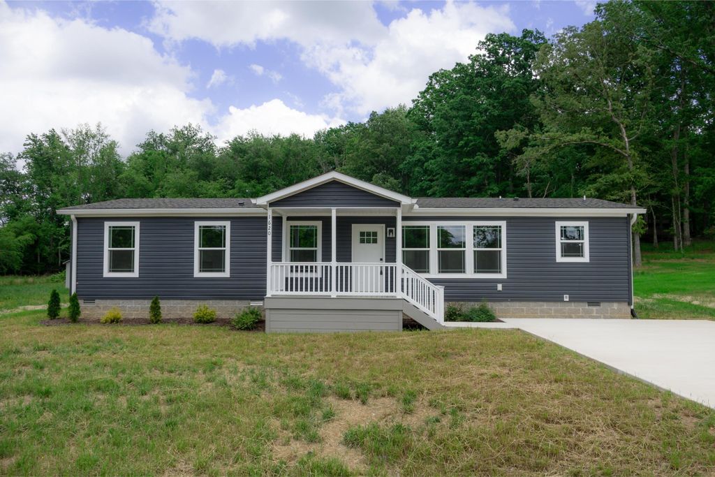 1620 Anna Maria Ln, Cookeville, TN 38501