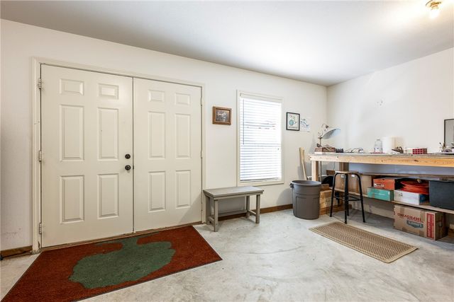 1 Portland Circle, Bella Vista, AR 72714