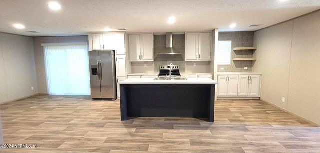 8155 DEVOE Street, Jacksonville, FL 32220