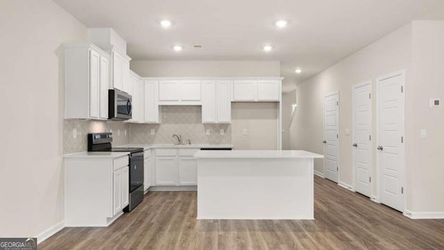 2054 Crossing Road, Stone Mountain, GA 30088