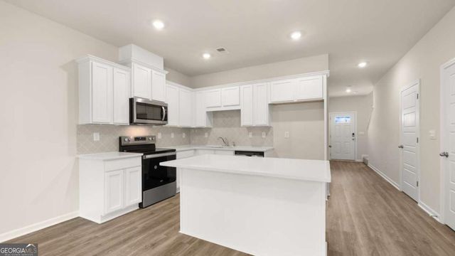 2054 Crossing Road, Stone Mountain, GA 30088