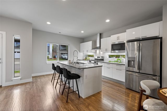 24903 123rd Place SE, Kent, WA 98030