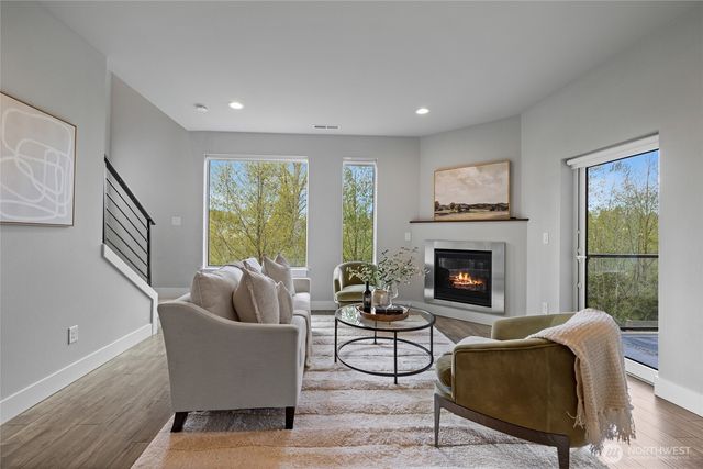 24903 123rd Place SE, Kent, WA 98030