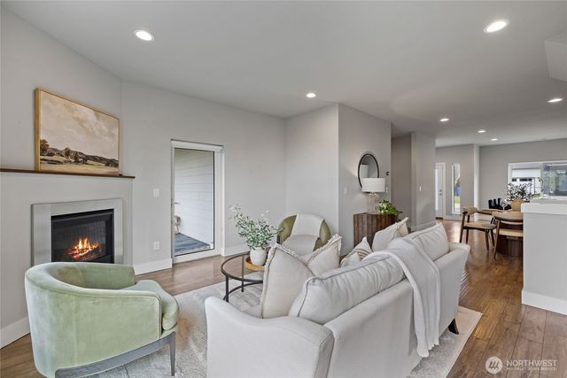 24903 123rd Place SE, Kent, WA 98030