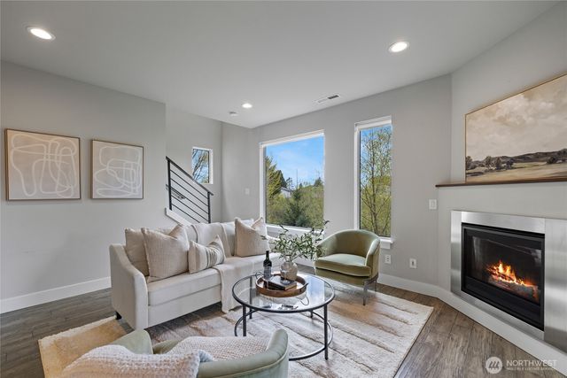 24903 123rd Place SE, Kent, WA 98030
