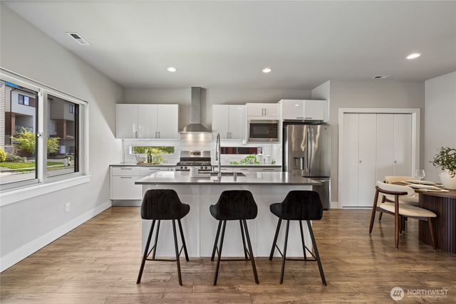 24903 123rd Place SE, Kent, WA 98030