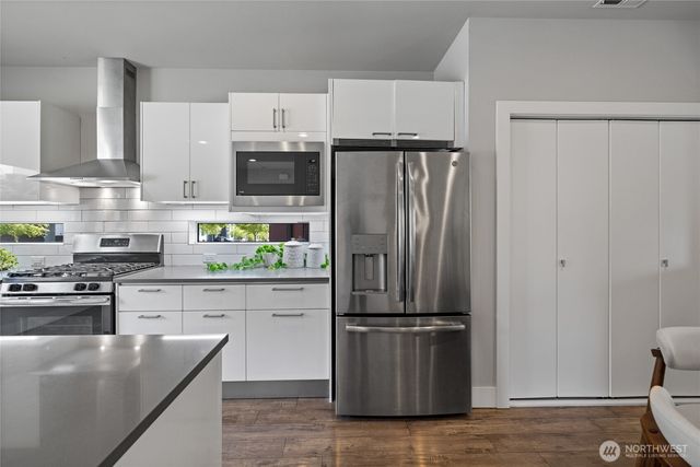 24903 123rd Place SE, Kent, WA 98030
