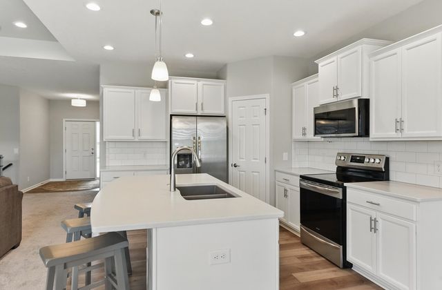 10280 S 209th Street, Gretna, NE 68028