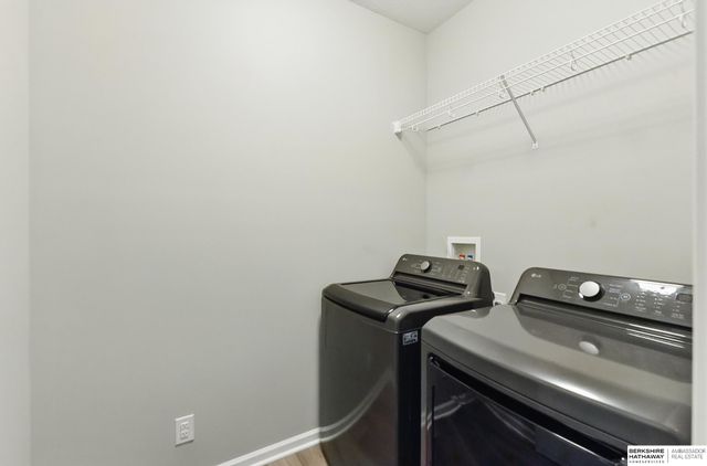 10280 S 209th Street, Gretna, NE 68028