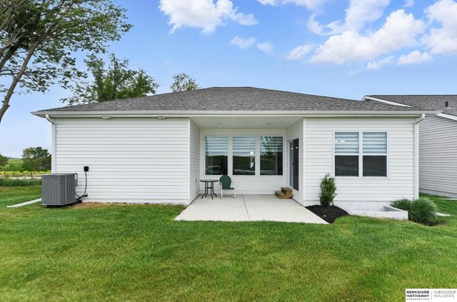 10280 S 209th Street, Gretna, NE 68028