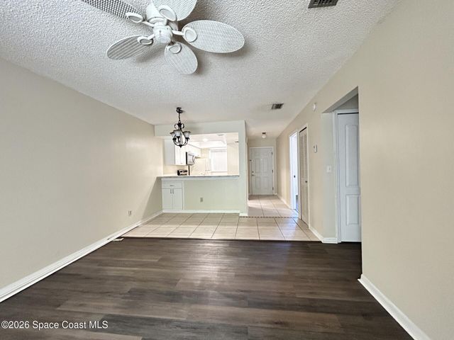3051 Sir Hamilton Circle 8, Titusville, FL 32780