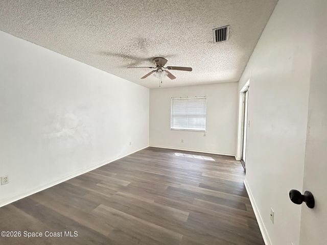 3051 Sir Hamilton Circle 8, Titusville, FL 32780