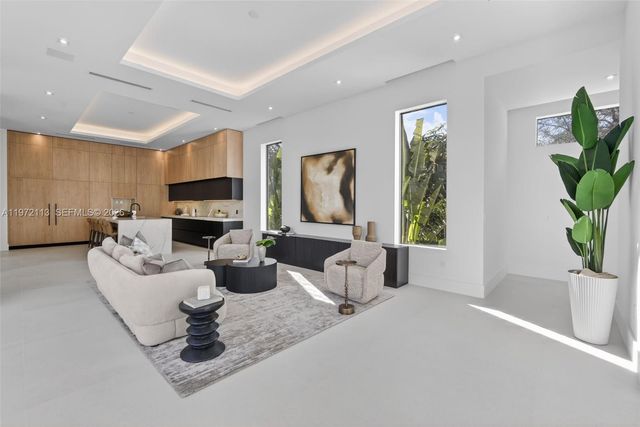 11395 SW 88th Ave, Miami, FL 33176