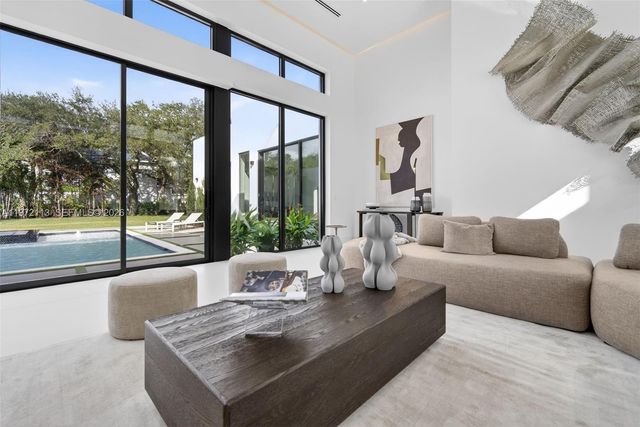 11395 SW 88th Ave, Miami, FL 33176