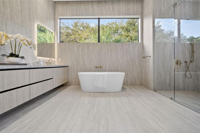 11395 SW 88th Ave, Miami, FL 33176