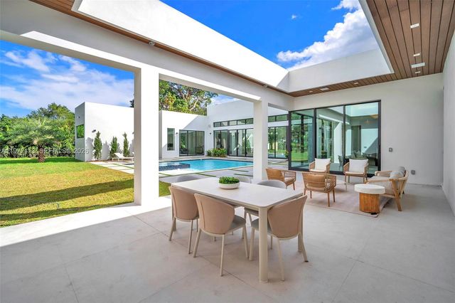 11395 SW 88th Ave, Miami, FL 33176