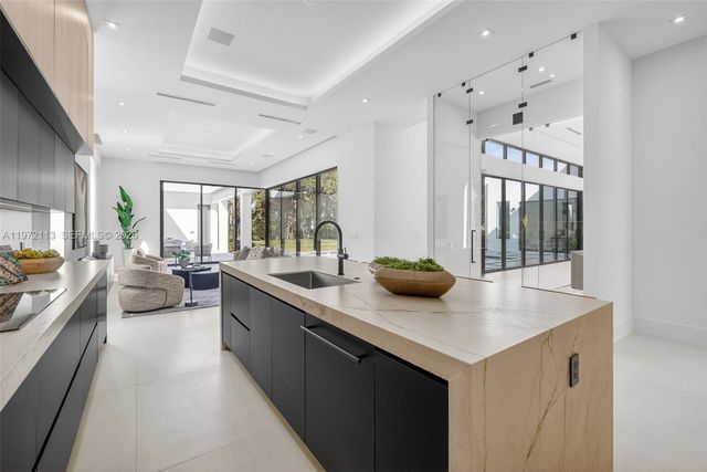 11395 SW 88th Ave, Miami, FL 33176