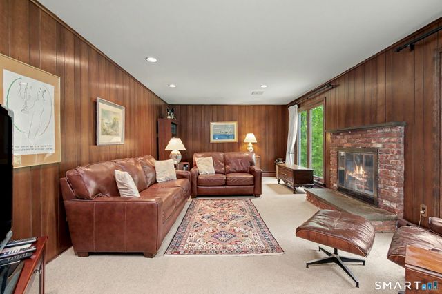 45 Carriage Drive South, Stamford, CT 06902