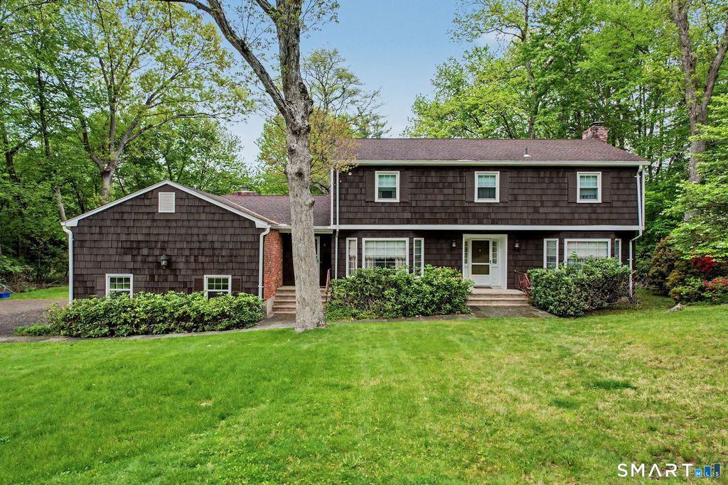 45 Carriage Drive South, Stamford, CT 06902