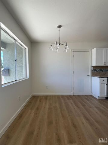 217 Bartlett Street, Tehachapi, CA 93561
