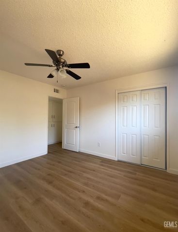 217 Bartlett Street, Tehachapi, CA 93561