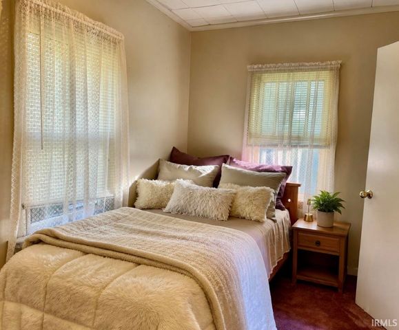 22834 Firwood Lane, Elkhart, IN 46514