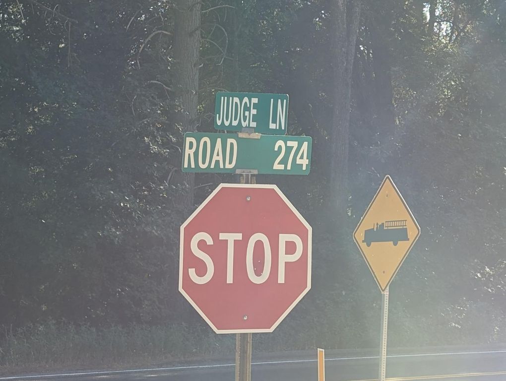 Image 15 of property listing at 1 Road 274, Bass Lake, CA 93604